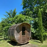 La Ferme De Sirguet - Jardin & فندق مبيت وإفطار